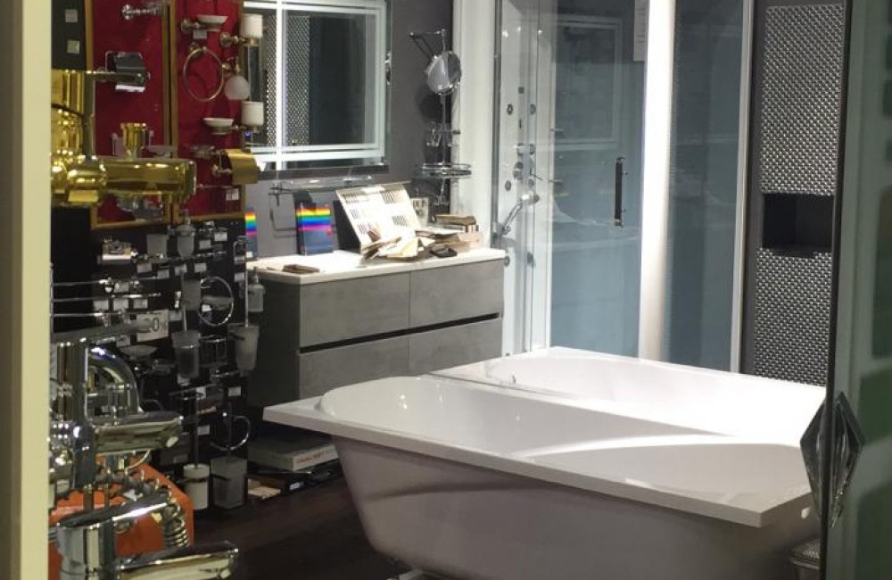 Шоурум корпусной мебели и сантехники в ТЦ Крокус Сити - Москва Шоурум корпусной мебели и сантехники в ТЦ Крокус Сити - Москва